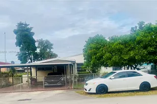 6831 SW 2nd St, Miami, FL 33144 - Photo 1