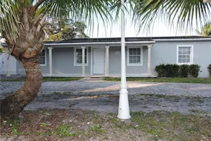 551 E 39th St, Hialeah, FL 33013 - Photo 1
