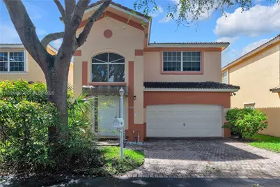 1262 Grant Ct, Hollywood, FL 33019 - Photo 1