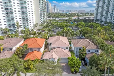 3942 194th Ln, Sunny Isles Beach, FL 33160 - Photo 1