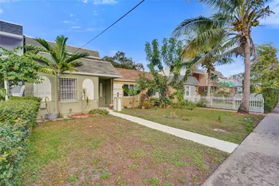 [Address not provided], North Miami, FL 33181 - Photo 1