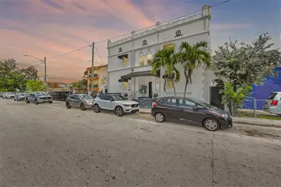 1029 SW 5th St, Miami, FL 33130 - Photo 1