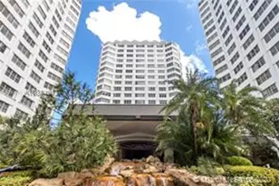 905 Brickell Bay Dr, Miami, FL 33131 - Photo 1