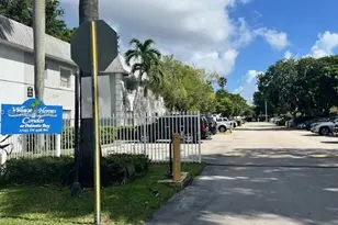 17255 SW 95th Ave, Palmetto Bay, FL 33157 - Photo 1