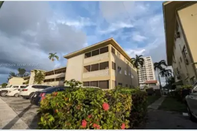 11960 NE 19th Dr #1, North Miami, FL 33181 - Photo 1
