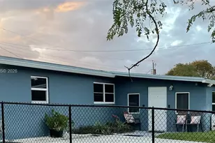 800 N 70th Ave, Hollywood, FL 33024 - Photo 1