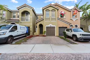 2512 SE 15th Ct, Homestead, FL 33035 - Photo 1