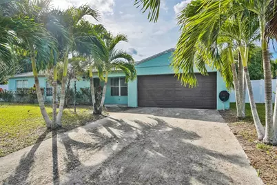 8113 Rose Marie Cir, Boynton Beach, FL 33472 - Photo 1