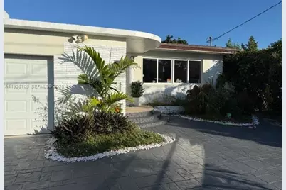 9541 Carlyle Ave #9541, Surfside, FL 33154 - Photo 1