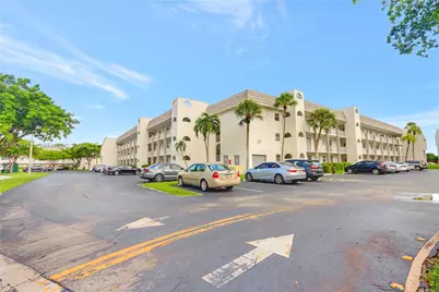 8350 Sunrise Lakes Blvd #205, Sunrise, FL 33322 - Photo 1