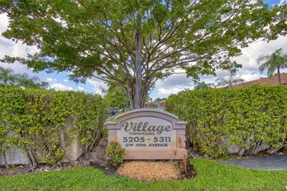 5235 SW 40th Ave #38, Dania Beach, FL 33314 - Photo 1