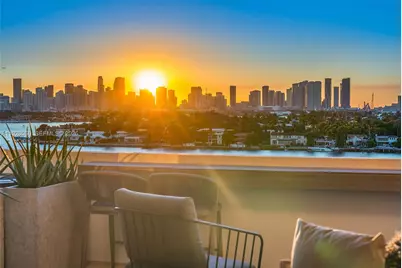 3 Island Ave #09H, Miami Beach, FL 33139 - Photo 1