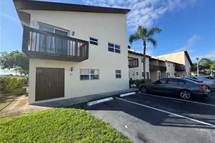 6607 Winfield Blvd, Margate, FL 33063 - Photo 1