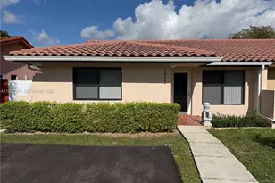 13521 SW 65th Ln, Miami, FL 33183 - Photo 1