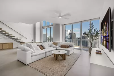 92 SW 3rd St #5204, Miami, FL 33130 - Photo 1