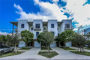 1640 McKinley St, Hollywood, FL 33020 - Photo 1