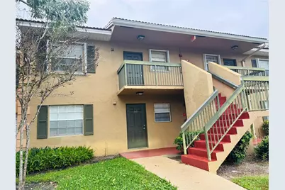 10457 NW 8th St #105, Pembroke Pines, FL 33026 - Photo 1