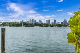 1110 Venetian Way, Miami, FL 33139 - Photo 1