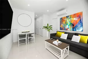 733 Michigan Ave, Miami Beach, FL 33139 - Photo 1