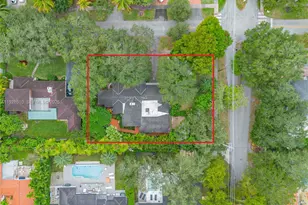 2607 N Greenway Dr, Coral Gables, FL 33134 - Photo 1