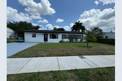 4529 SW 24th St, Fort Lauderdale, FL 33317 - Photo 1