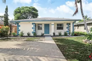 2725 NW 3rd St, Pompano Beach, FL 33069 - Photo 1