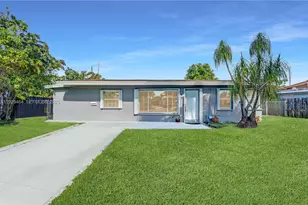 1631 NE 32nd St, Pompano Beach, FL 33064 - Photo 1