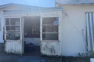 5770 SW 38th Ct, Davie, FL 33314 - Photo 1