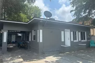 1112 NW 5th St, Miami, FL 33128 - Photo 1