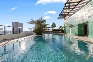 11 NE 6th, Miami, FL 33132 - Photo 1