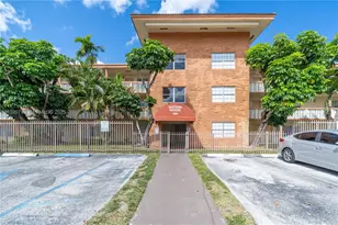 1855 NE 121st St, North Miami, FL 33181 - Photo 1