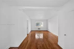 993 Bay Dr, Miami Beach, FL 33141 - Photo 1