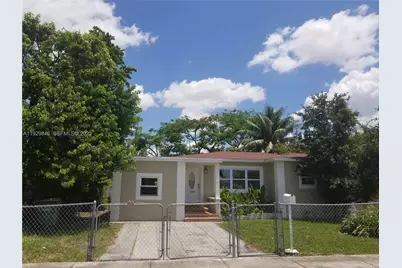 1085 NW 133rd St, North Miami, FL 33168 - Photo 1