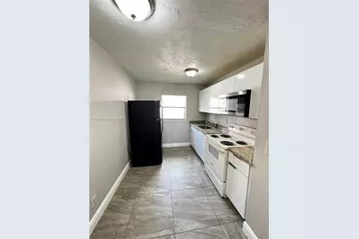2120 NW 4th St #2, Pompano Beach, FL 33069 - Photo 1
