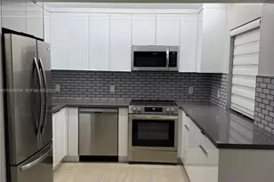 11933 NW 11th St, Pembroke Pines, FL 33026 - Photo 1