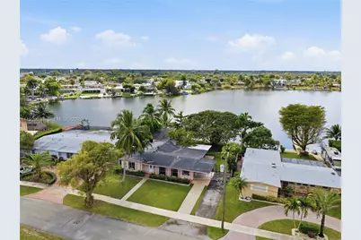 10730 SW 51st Dr, Miami, FL 33165 - Photo 1