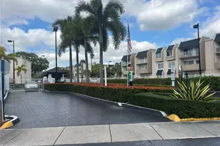 7725 SW 86th St, Miami, FL 33143 - Photo 1