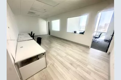 20200 W Dixie Hwy 807 Hwy #807, Miami, FL 33180 - Photo 1