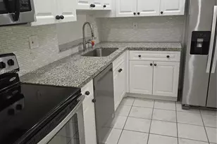 8075 SW 107 Av, Miami, FL 33173 - Photo 1