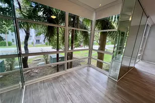 210 172nd St, Sunny Isles Beach, FL 33160 - Photo 1