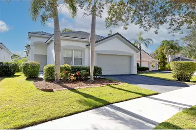 1579 Banyan Way #1597, Weston, FL 33327 - Photo 1