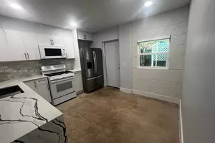 8500 NW 179th St, Hialeah, FL 33015 - Photo 1