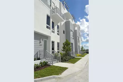 3310 NW 91st Ave, Doral, FL 33172 - Photo 1
