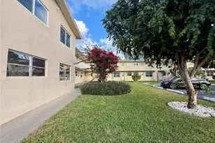 1301 N 12th Ct, Hollywood, FL 33019 - Photo 1