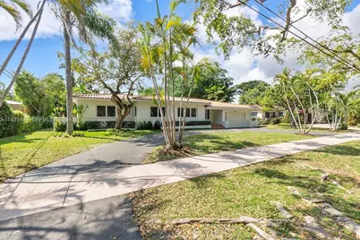 6820 Granada Blvd, Coral Gables, FL 33146 - Photo 1
