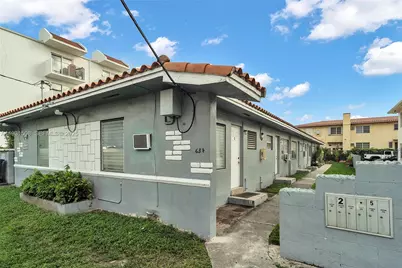 634 SW 10th St #4, Miami, FL 33130 - Photo 1