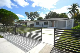 1144 NE 144th St, North Miami, FL 33161 - Photo 1