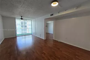 5085 NW 7th St, Miami, FL 33126 - Photo 1