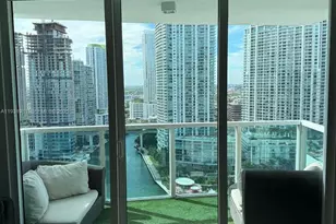 31 SE 5th St, Miami, FL 33131 - Photo 1