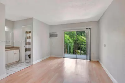 1860 Venice Park Dr #204, North Miami, FL 33181 - Photo 1